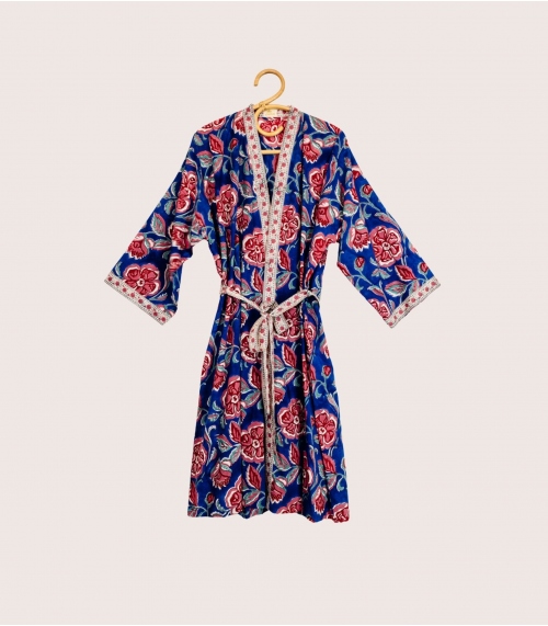 Loni kimono