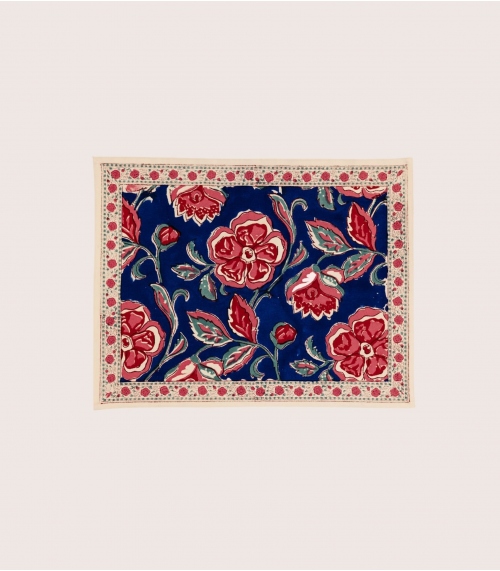 Loni table mat